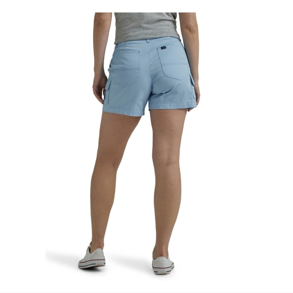 Women's Lee Mid Rise 5" Comfort Waist Cargo Short Shasta Blue - Picture 5 of 5